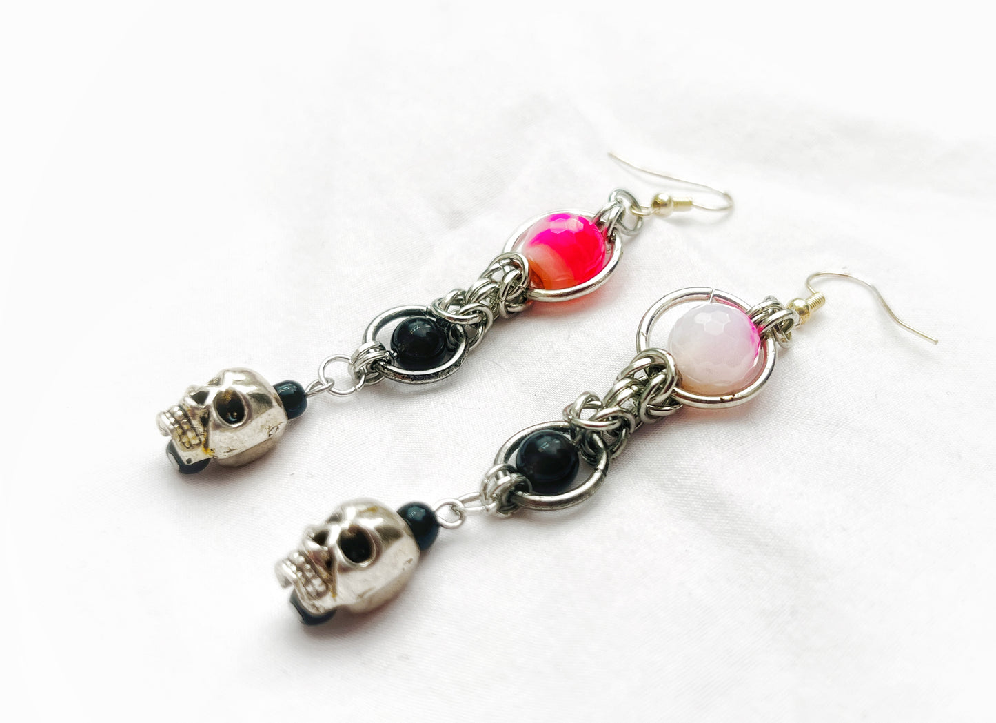 Encapsulated Agate and Skulls