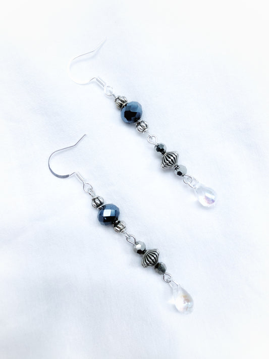 Elegant Blue Teardrops