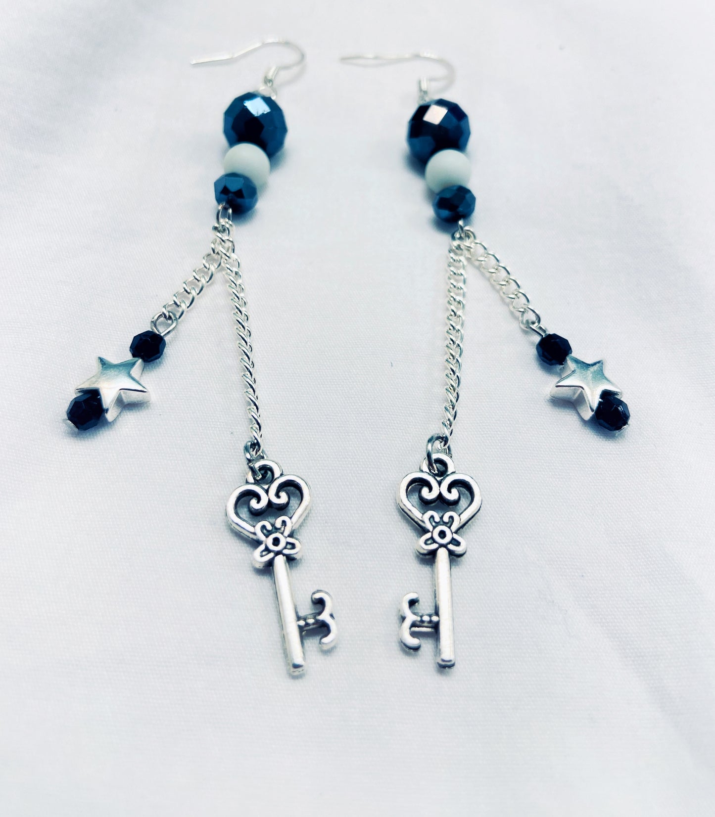 Silvery Stars and Keys (C)