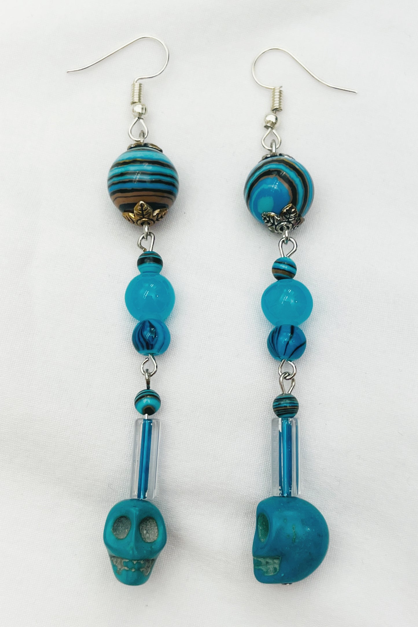 Hippie Skulls (Blue)