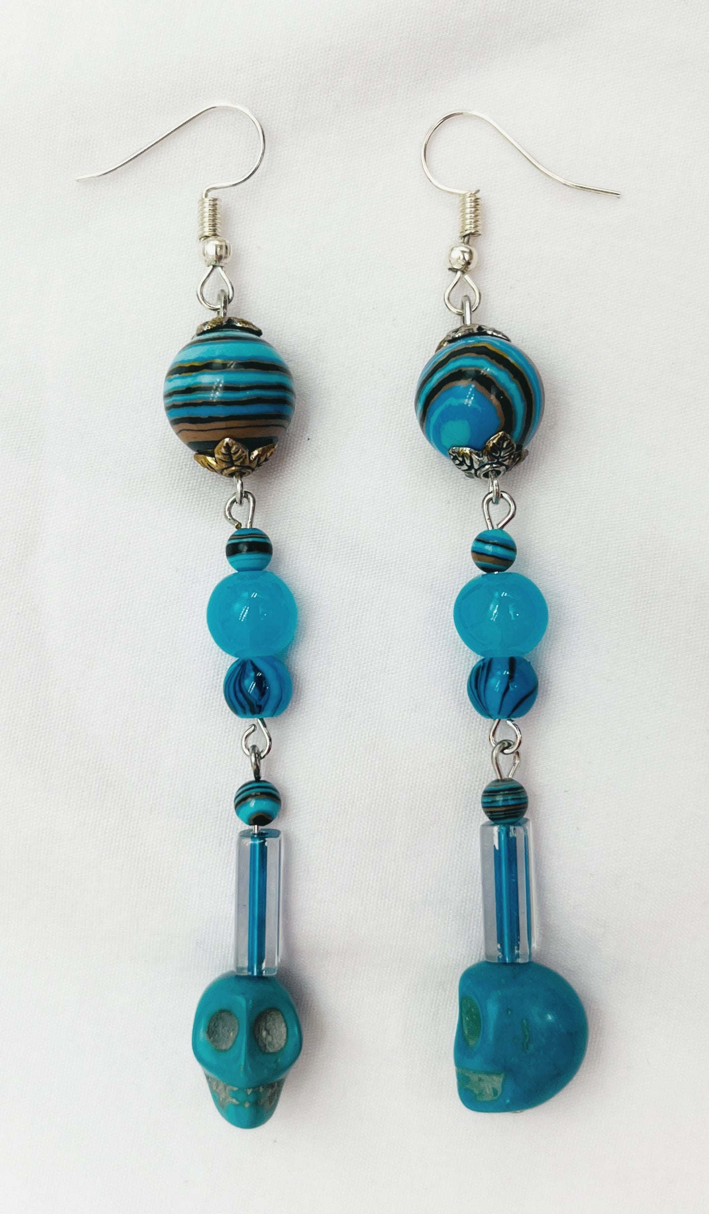 Hippie Skulls (Blue)
