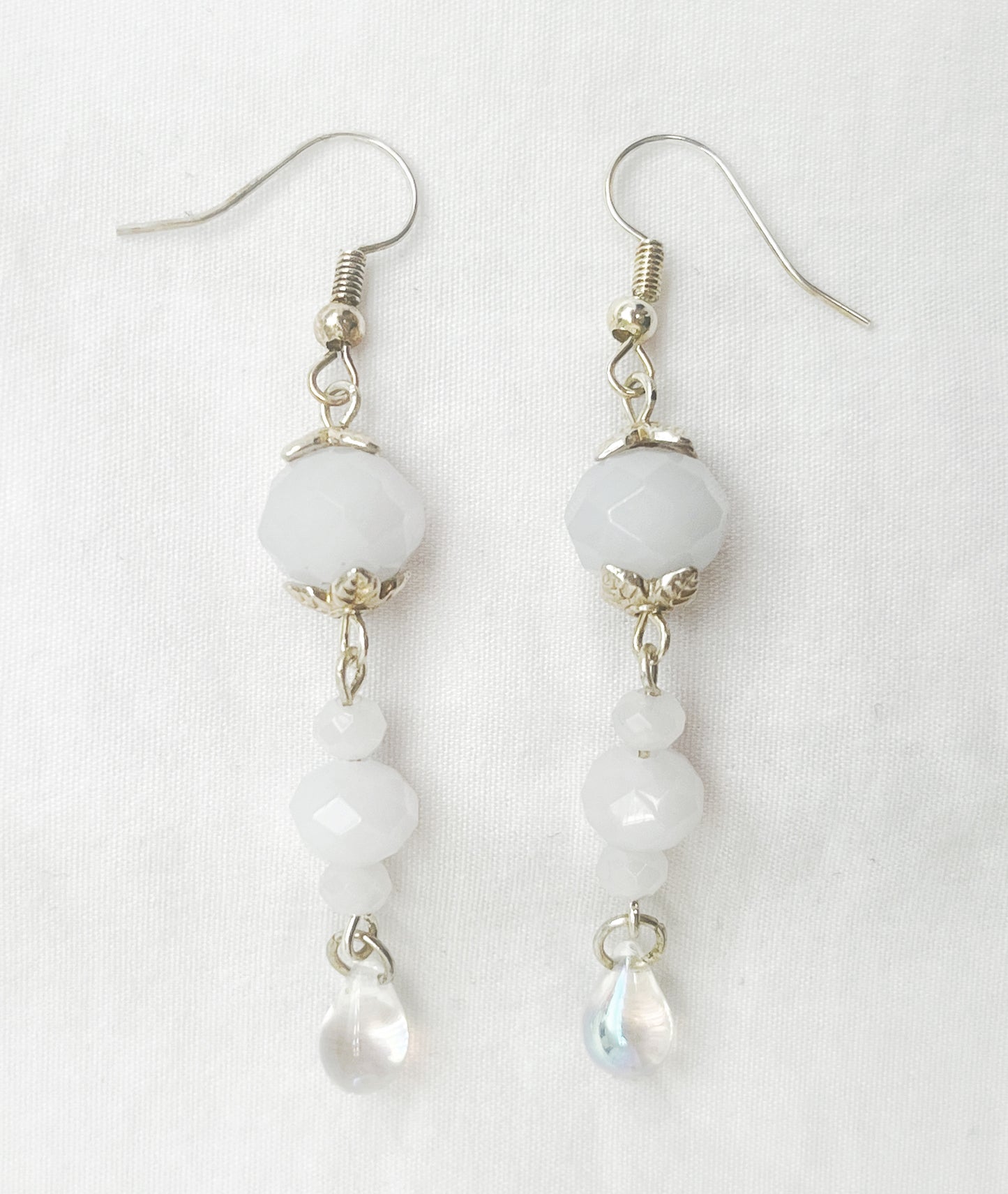 Cut Matte-White Teardrops