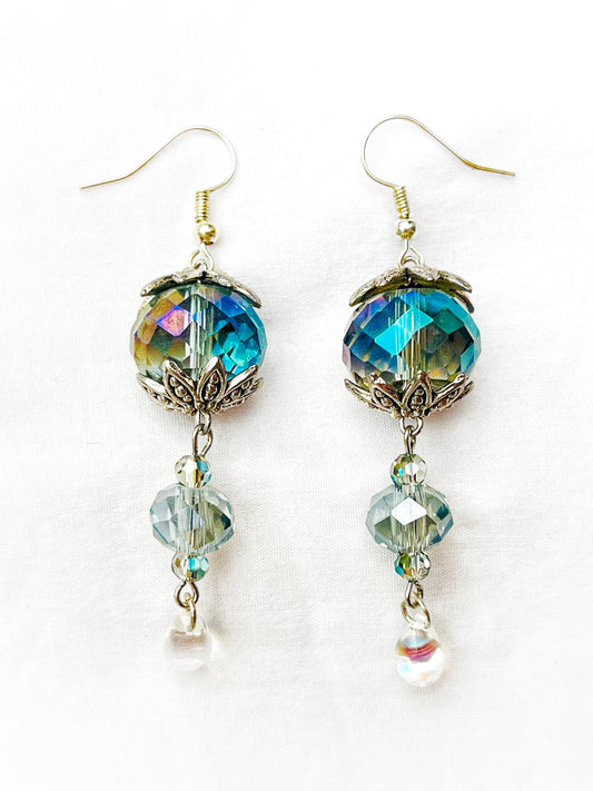 Pearlescent Teardrops